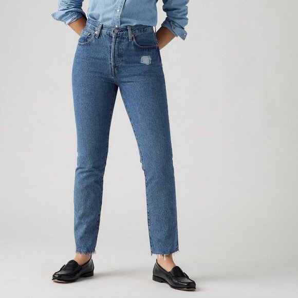 Levi's 501 Straight Leg Relaxed Jeans Medium Wash Sz 24 - Picture 1 of 10